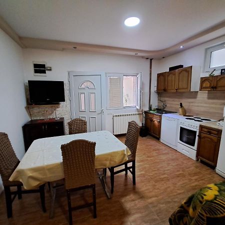 Apartmani Milami #1 Belgrado Exterior foto