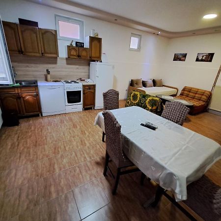Apartmani Milami #1 Belgrado Exterior foto